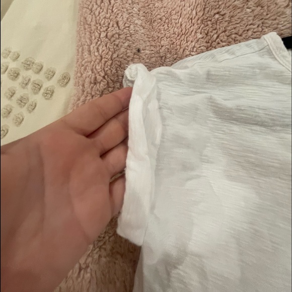 White Merona t shirt - Picture 3 of 4